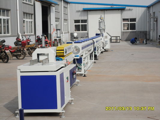 High Efficiency Plastic Pipe Extrusion Line / Full Automatic PE Pipe Making Machinery