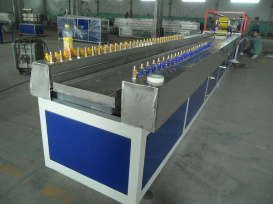 Railing WPC Profile Production Line , WPC PP / PE Corridor Profile Plastic Extruder