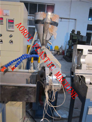 SJSZ Screw Plastic Pipe Extrusion Line , Pvc Pipe Extruder 5T