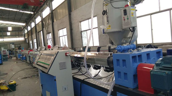 16mm To 63mm PE Plastic Pipe Extrusion Line Three Layer PE Pipe Extrusion Machine