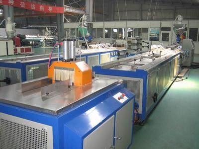 Good price WPC Floor Profile Extrusion Line , Pallet Plastic Profile Machine online
